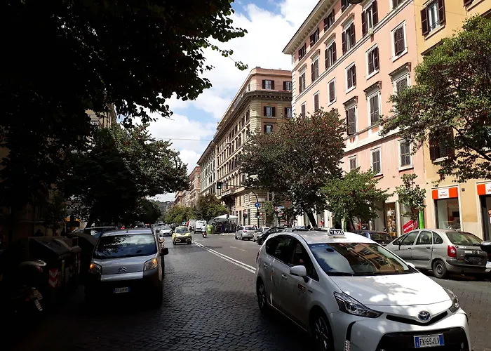 Residenza Cola Di Rienzo - In 4* Roma