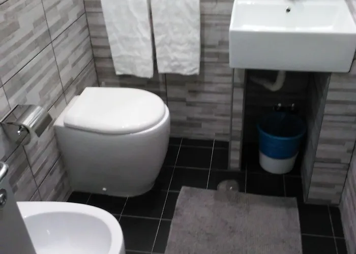 Penzion Residenza Cola Di Rienzo - In 4*