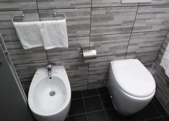 Casa de hóspedes Residenza Cola Di Rienzo - In 4*