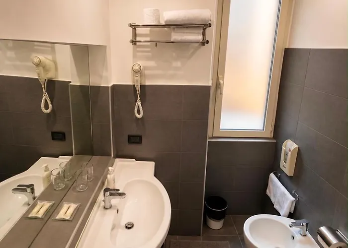 Residenza Cola Di Rienzo - In 4* Řím