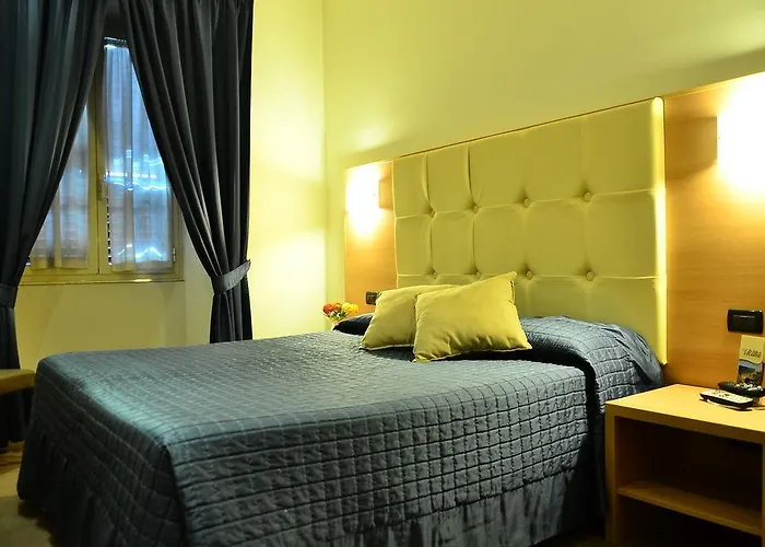 Residenza Cola Di Rienzo - In 4* Řím