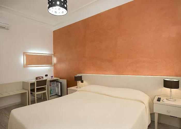 Penzion Residenza Cola Di Rienzo - In 4*